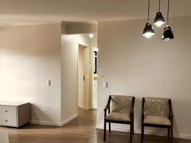 Apartamento 2 quartos e 1 banheiro, à venda, no bairro Bigorrilho em Curitiba
