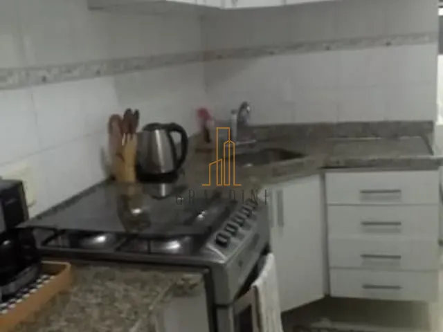 Apartamento 2 quartos e 1 banheiro, à venda, no bairro Vila Guarará em Santo André