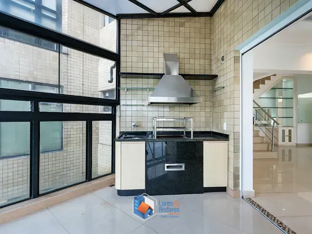 Apartamento com 272m² 4 quartos e 4 banheiros, à venda, no bairro Vila Suzana em São Paulo
