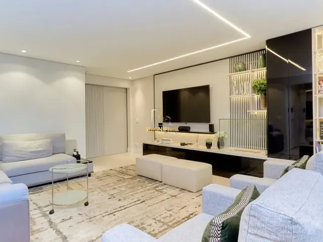 Apartamento 4 quartos e 7 banheiros, à venda, no bairro Cabral em Curitiba