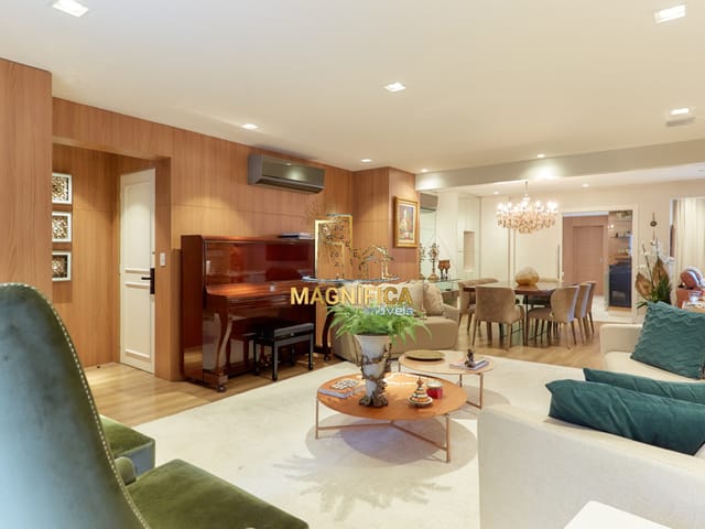 Apartamento 4 quartos e 7 banheiros, à venda, no bairro Cabral em Curitiba