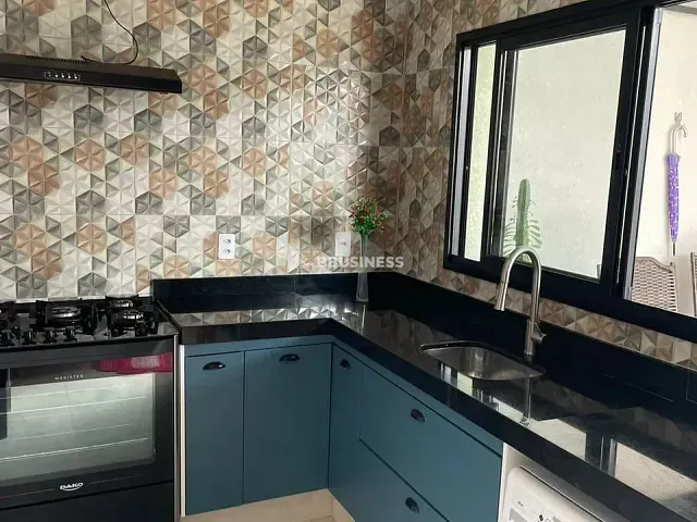 Casa 3 quartos e 3 banheiros, à venda, no bairro Jardim São Sebastião em Hortolândia