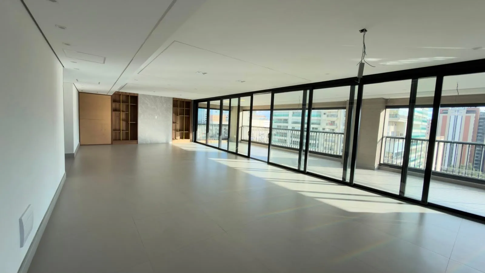 Apartamento em Alphaville Centro Empresarial — foto 4