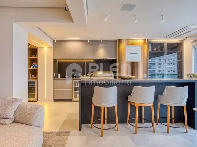 Apartamento 3 quartos e 5 banheiros, à venda, no bairro Santa Teresinha em São Paulo