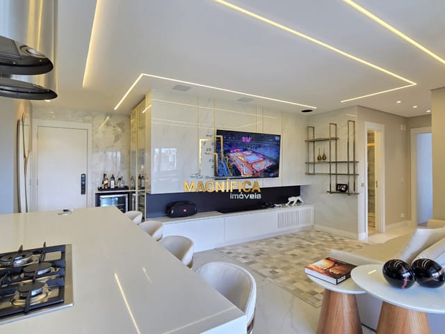 Apartamento 2 quartos e 3 banheiros, à venda, no bairro Água Verde em Curitiba