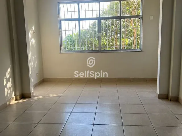 Apartamento 2 quartos e 1 banheiro, para alugar, no bairro Centro em Niterói