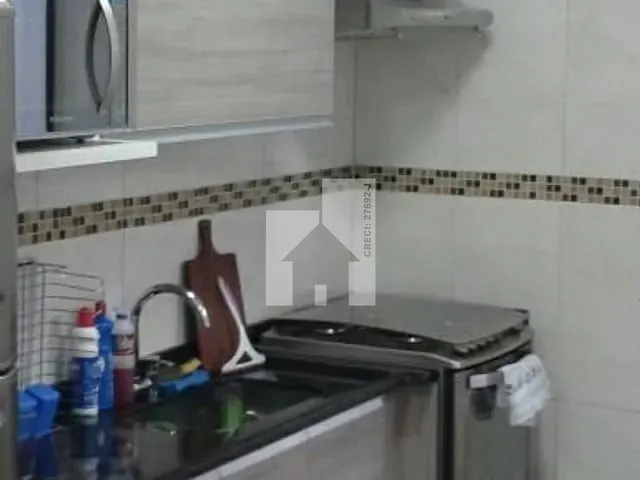 Apartamento 2 quartos e 1 banheiro, à venda, no bairro Vila Pires em Santo André