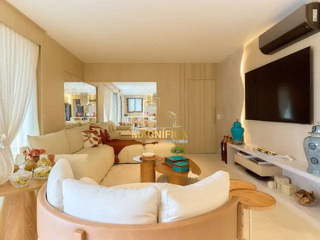 Apartamento 3 quartos e 7 banheiros, à venda, no bairro Água Verde em Curitiba