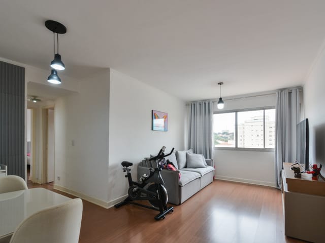 Foto do Apartamento - Apartamento tipo para venda em Lapa com 2 quartos, sendo 1 suíte, 81m² | Lares e Andares Imóveis