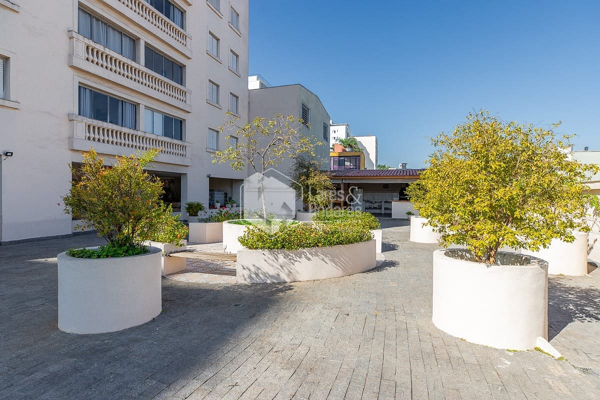 Apartamento à venda com 2 quartos, 81m² - Foto 32