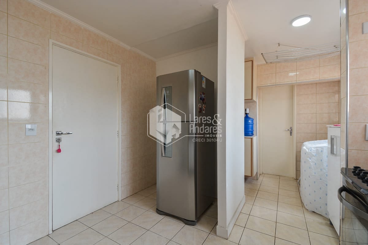 Apartamento à venda com 2 quartos, 81m² - Foto 20