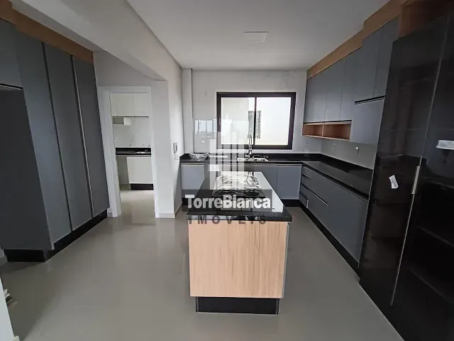 Apartamento com 341m² 3 quartos e 4 banheiros, para alugar, no bairro Centro em Carambeí