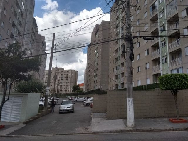 Apartamento 2 quartos e 1 banheiro, à venda, no bairro Jardim São Miguel em Ferraz de Vasconcelos