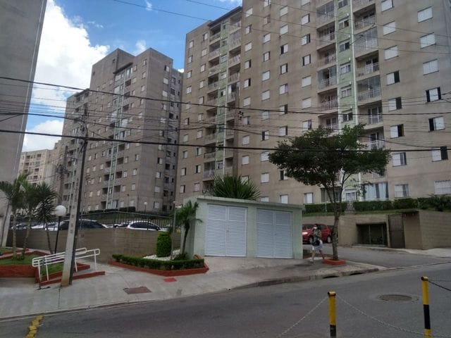 Apartamento 2 quartos e 1 banheiro, à venda, no bairro Jardim São Miguel em Ferraz de Vasconcelos