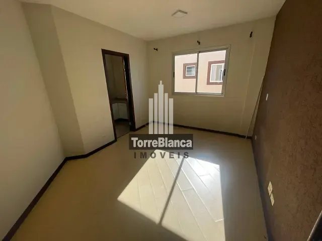 Apartamento com 80m² 3 quartos e 2 banheiros, para alugar, no bairro Uvaranas em Ponta Grossa