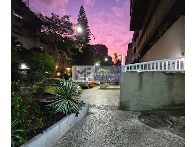 Apartamento com 61m² 2 quartos e 2 banheiros, à venda, no bairro Ipanema em Rio de Janeiro