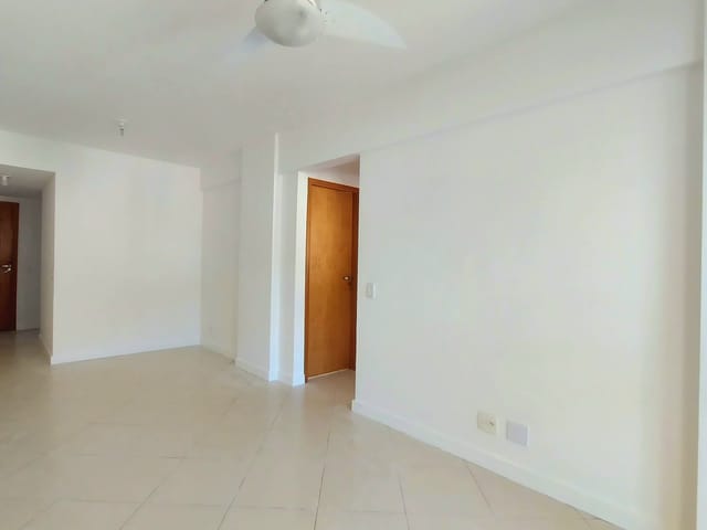 Foto do Apartamento - Apartamento com 2 quartos para alugar - Santa Rosa - Niterói/RJ | SelfSpin