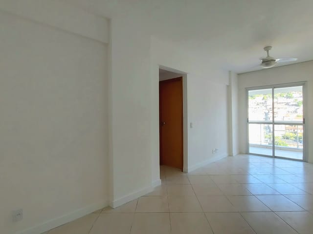 Foto do Apartamento - Apartamento com 2 quartos para alugar - Santa Rosa - Niterói/RJ | SelfSpin