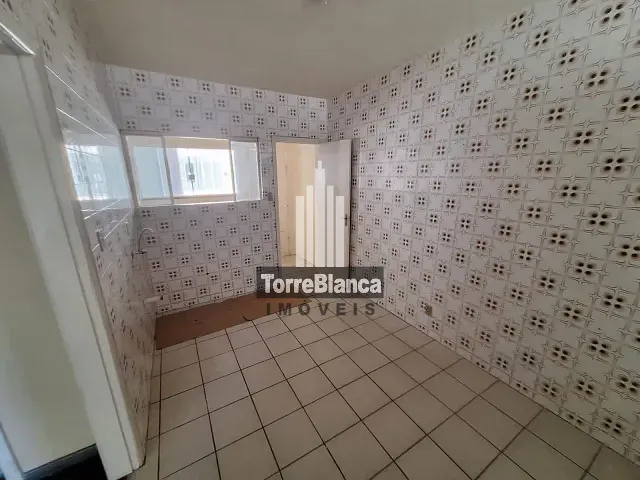 Apartamento com 71m² 3 quartos e 1 banheiro, para alugar, no bairro Centro em Ponta Grossa