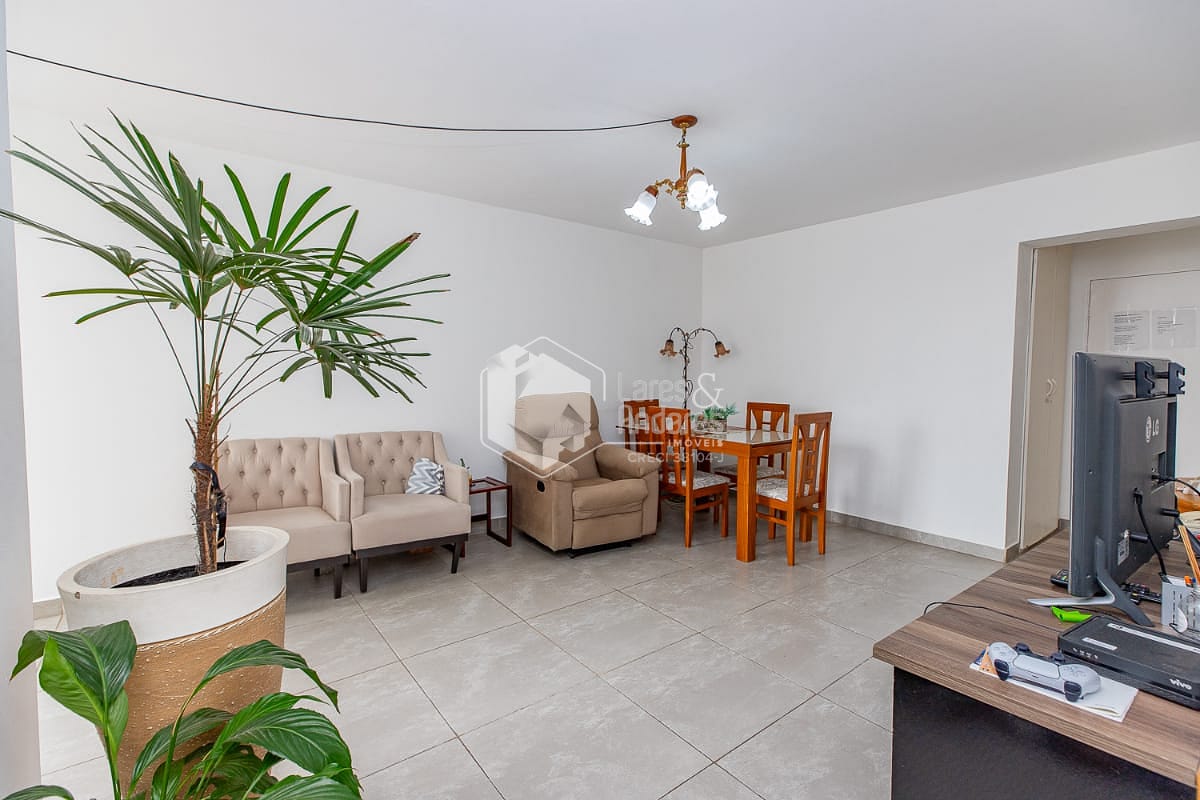 Apartamento à venda com 2 quartos, 75m² - Foto 7