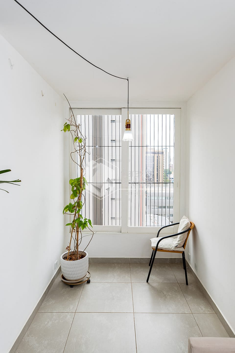 Apartamento à venda com 2 quartos, 75m² - Foto 8