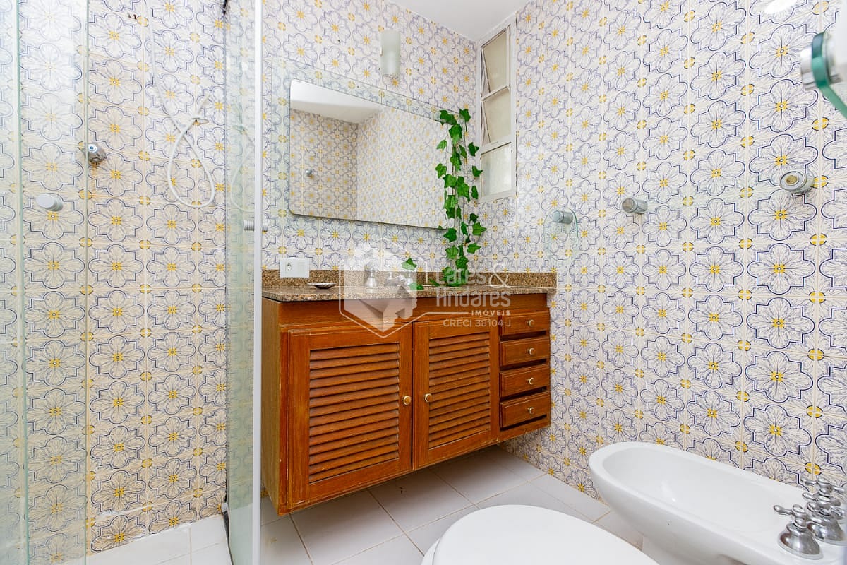 Apartamento à venda com 2 quartos, 75m² - Foto 11