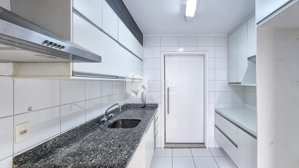 Apartamento à venda com 2 quartos, 81m² - Foto 5