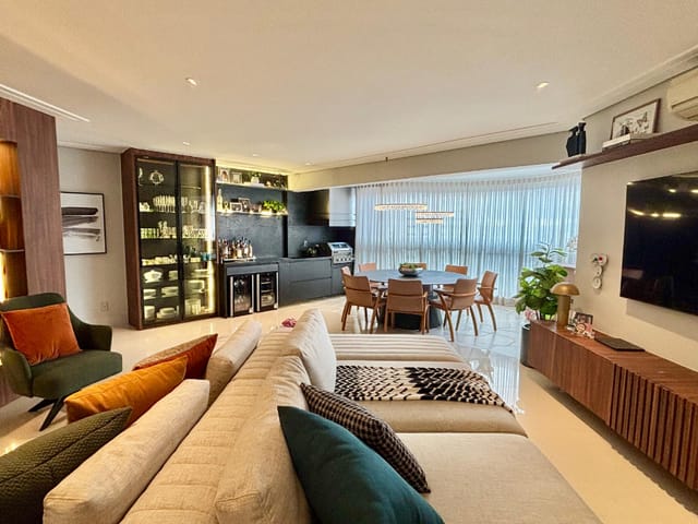 Foto do Apartamento - Apartamento para venda em Vila Regente Feijó com 3 quartos, sendo 3 suítes , 131m² | Lares e Andares Imóveis