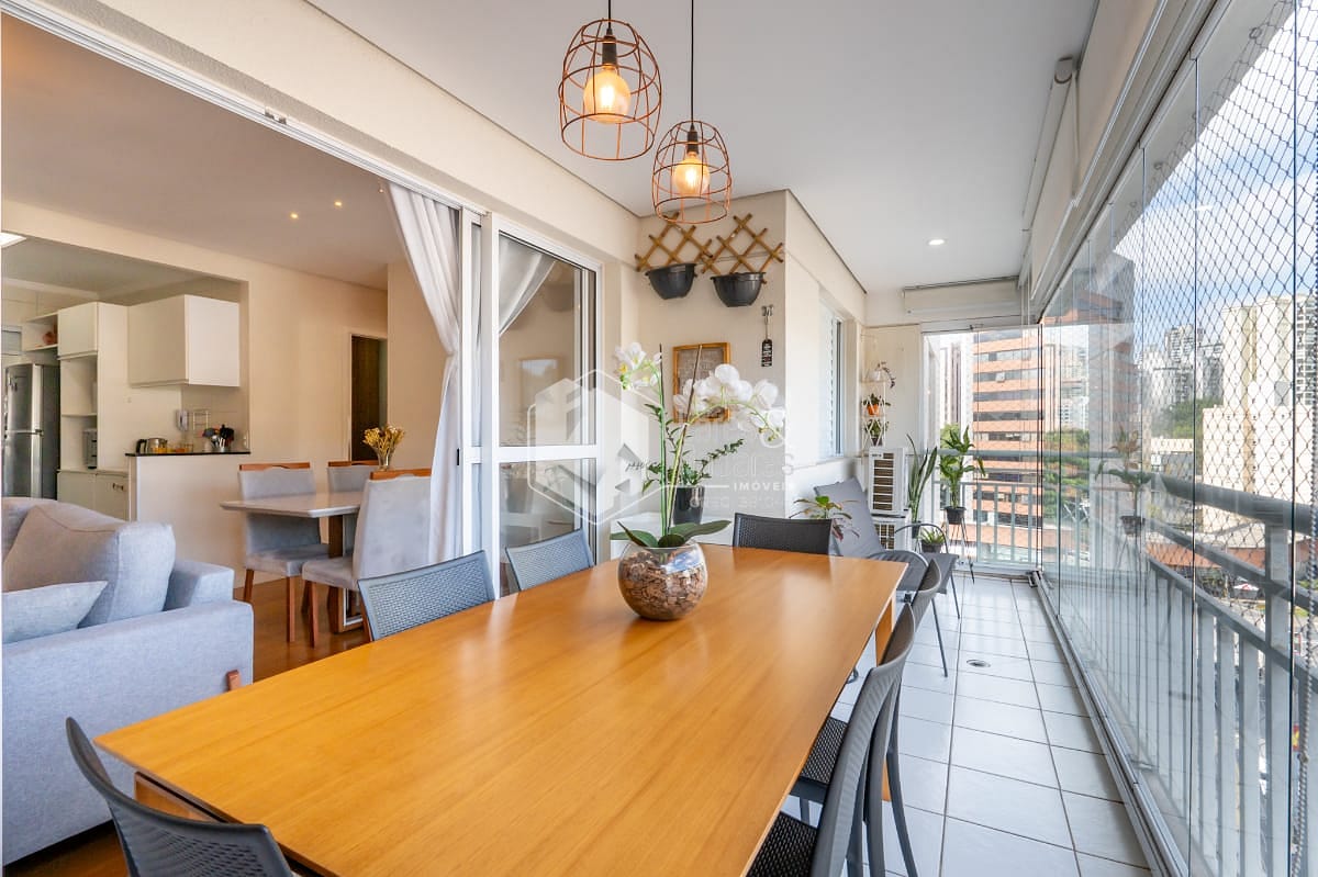 Apartamento à venda com 3 quartos, 96m² - Foto 2
