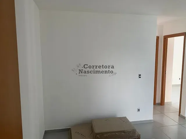 Apartamento 2 quartos e 1 banheiro, à venda, no bairro Vila Nova Aliança em Jacareí