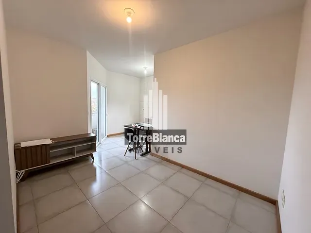 Apartamento com 95m² 2 quartos e 1 banheiro, à venda, no bairro Centro em Ponta Grossa
