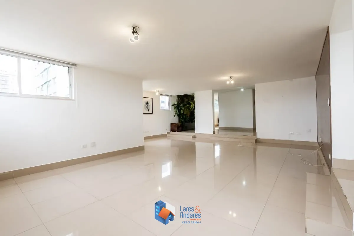 Apartamento, 3 quartos, 188 m² - Foto 2