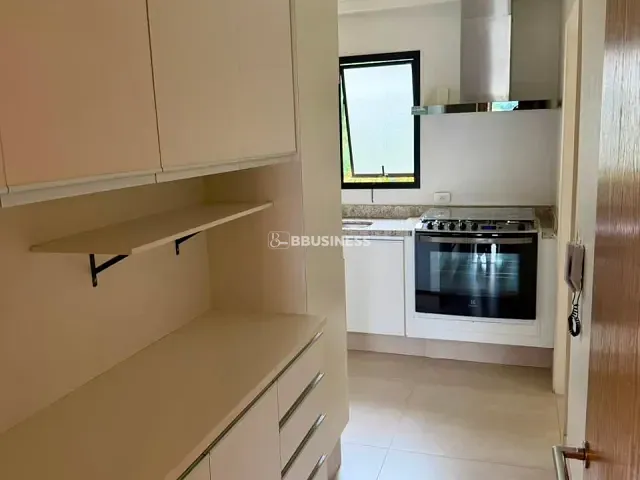 Apartamento com 157m² 4 quartos e 5 banheiros, à venda, no bairro Vila Andrade em São Paulo