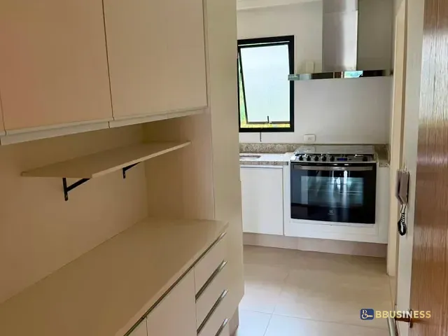 Apartamento com 157m² 4 quartos e 5 banheiros, à venda, no bairro Vila Andrade em São Paulo