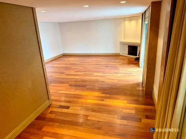 Apartamento com 157m² 4 quartos e 5 banheiros, à venda, no bairro Vila Andrade em São Paulo