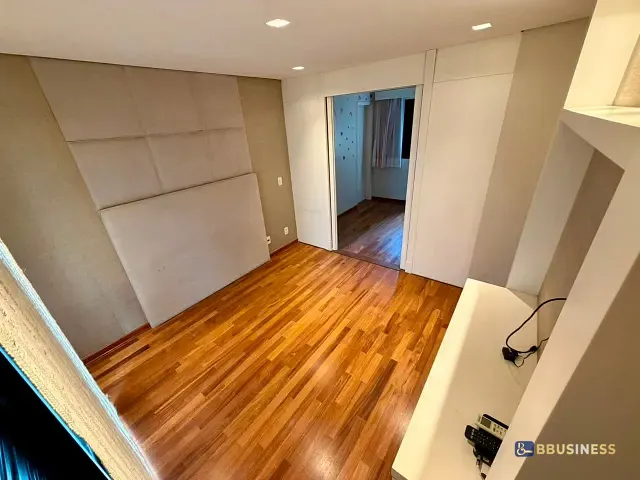 Apartamento com 157m² 4 quartos e 5 banheiros, à venda, no bairro Vila Andrade em São Paulo