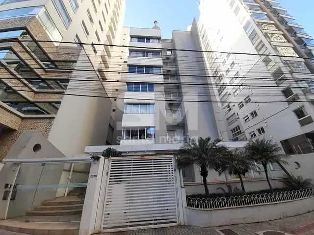 Apartamento com 200m² 3 quartos e 2 banheiros, à venda, no bairro Centro em Chapecó