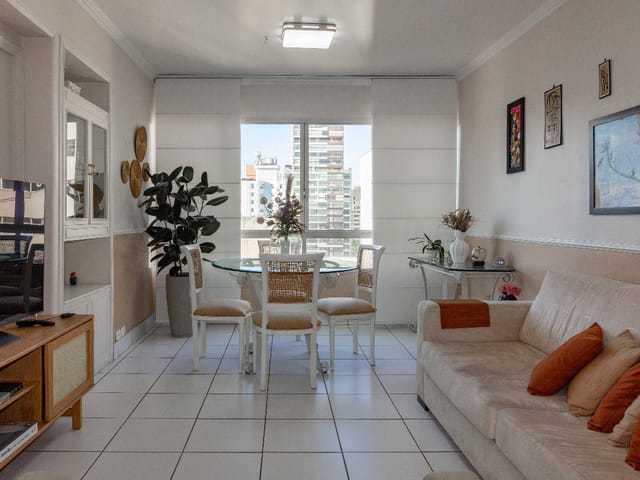 Foto do Apartamento - Apartamento tipo para venda em Jardim América com 3 quartos, sendo 1 suíte, 97m² | Lares e Andares Imóveis