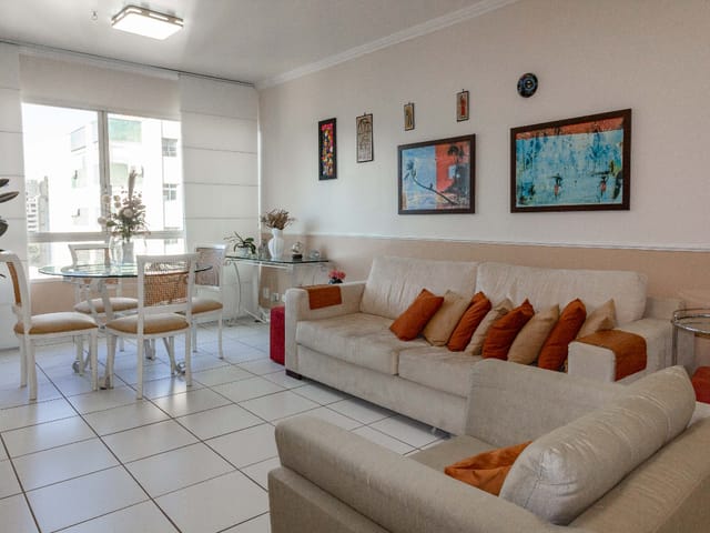 Foto do Apartamento - Apartamento tipo para venda em Jardim América com 3 quartos, sendo 1 suíte, 97m² | Lares e Andares Imóveis
