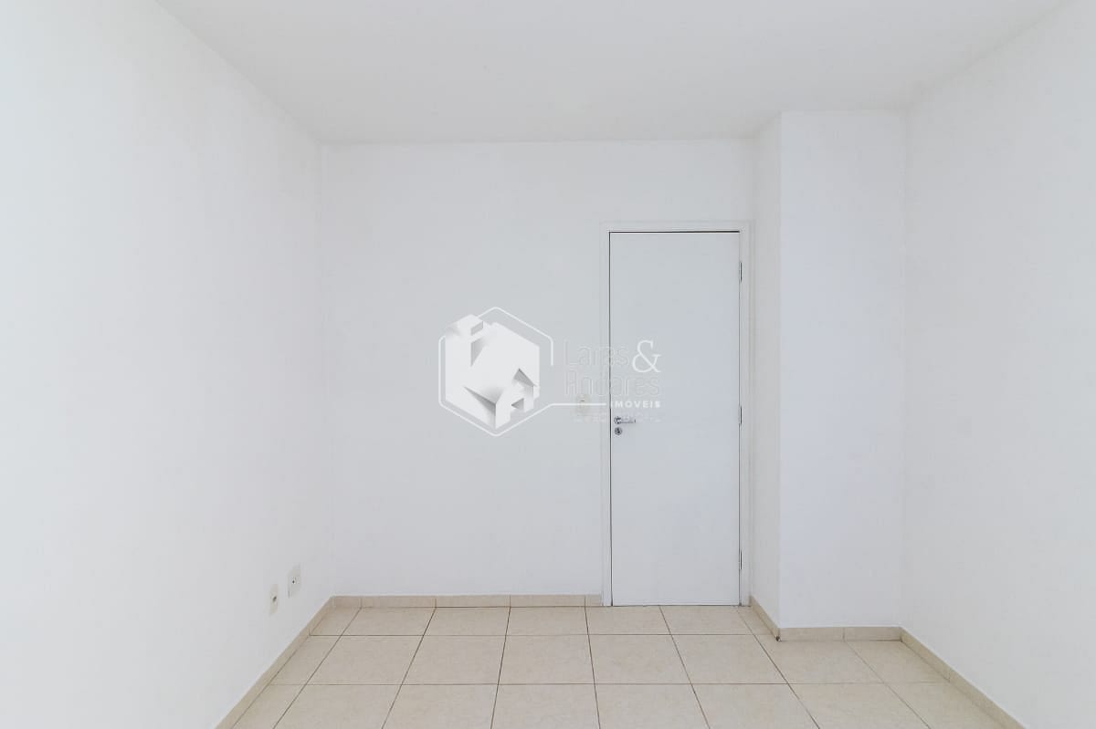 Apartamento à venda com 2 quartos, 61m² - Foto 31