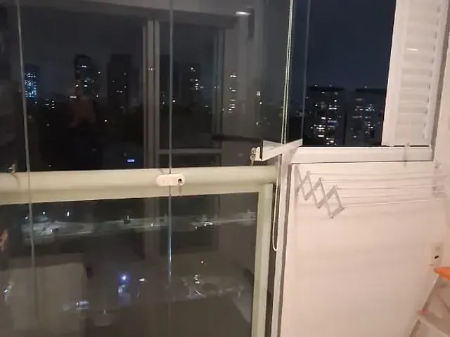 Apartamento 1 quarto e 1 banheiro, para alugar, no bairro Vila Andrade em São Paulo