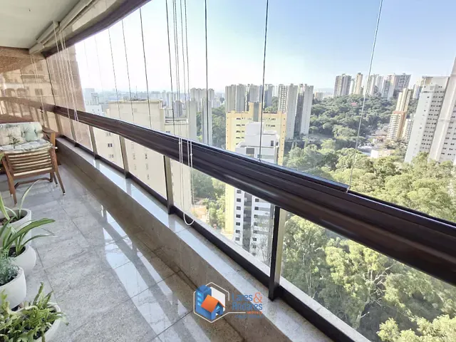 Apartamento com 226m² 4 quartos e 6 banheiros, à venda, no bairro Vila Suzana em São Paulo