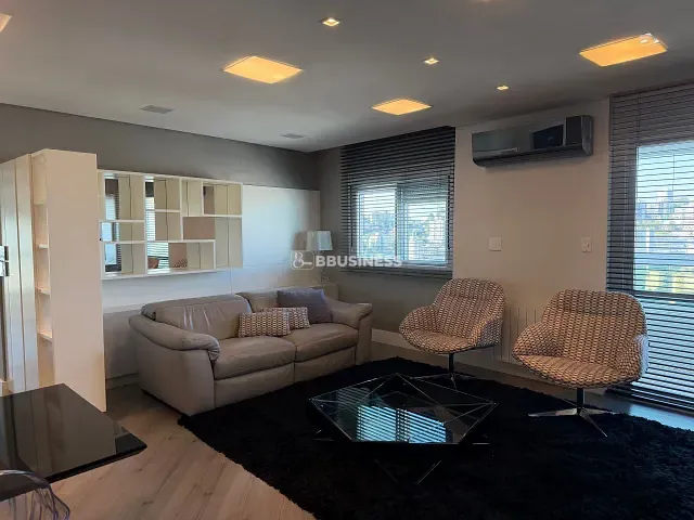 Apartamento 2 quartos e 2 banheiros, à venda, no bairro Pio X em Caxias do Sul