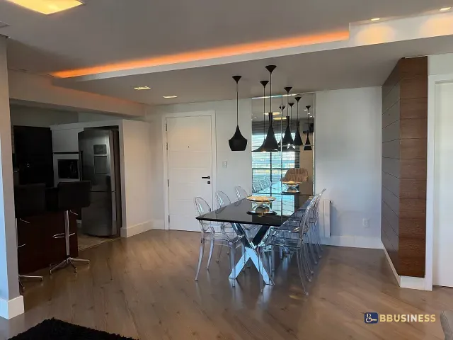 Apartamento 2 quartos e 2 banheiros, à venda, no bairro Pio X em Caxias do Sul