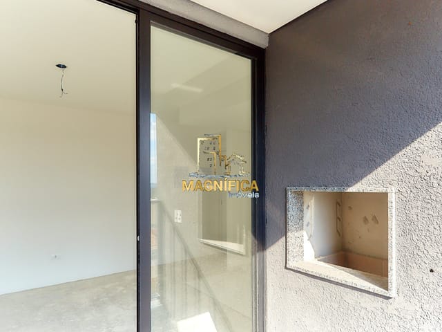 Apartamento 2 quartos e 1 banheiro, à venda, no bairro Pinheirinho em Curitiba