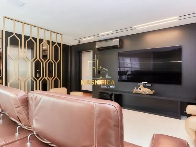 Apartamento 4 quartos e 5 banheiros, à venda, no bairro Água Verde em Curitiba