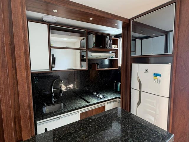 Apartamento 1 quarto e 1 banheiro, para alugar, no bairro Centro em Pelotas