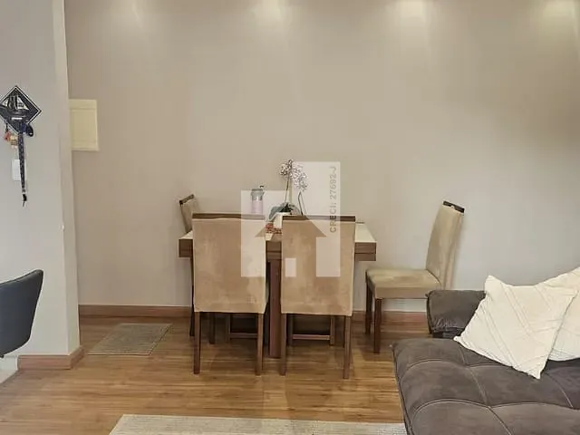 Apartamento com 58m² 2 quartos e 1 banheiro, para alugar, no bairro Colônia em Jundiaí