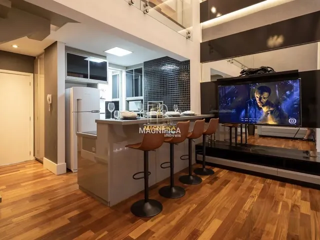 Apartamento 1 quarto e 3 banheiros, à venda, no bairro Centro em Curitiba