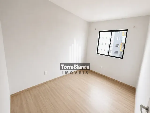 Apartamento com 60m² 2 quartos e 2 banheiros, à venda ou para alugar, no bairro Uvaranas em Ponta Grossa